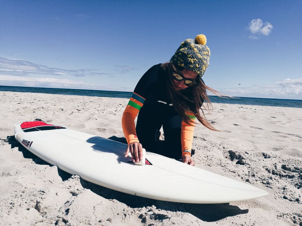testy pianki neoprenowej Janga dla surferów